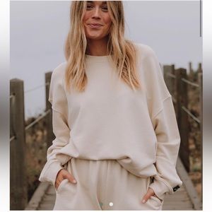 Daily Drills Oversized Crew in SAND